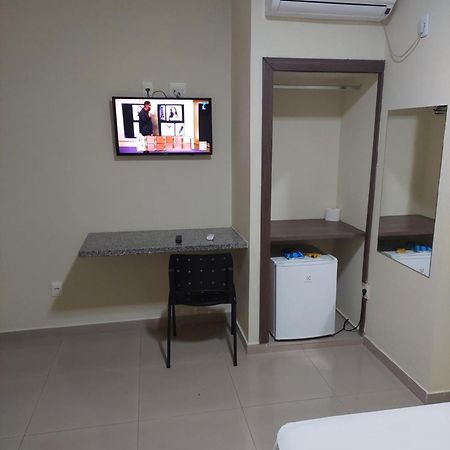 Apoema Hotel كويابا المظهر الخارجي الصورة