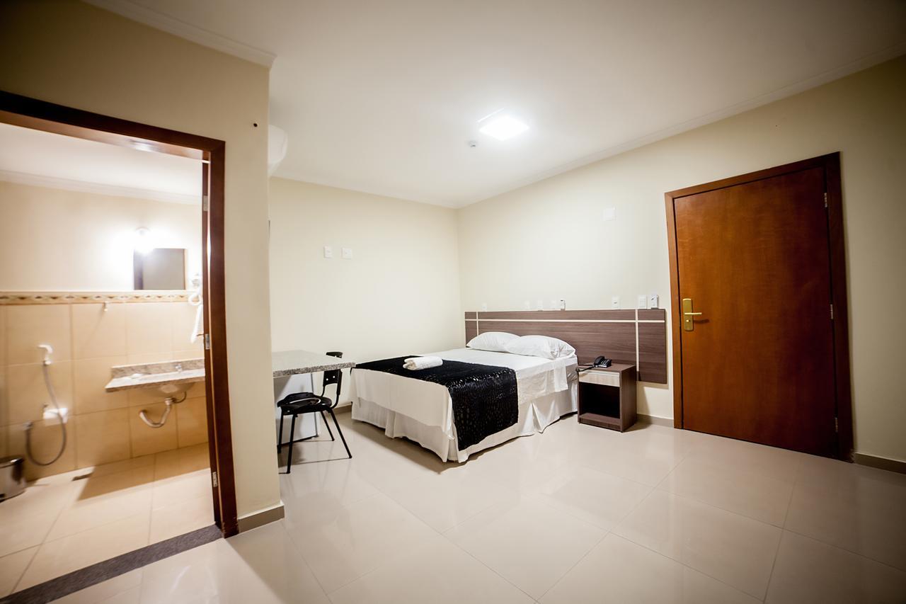 Apoema Hotel كويابا المظهر الخارجي الصورة